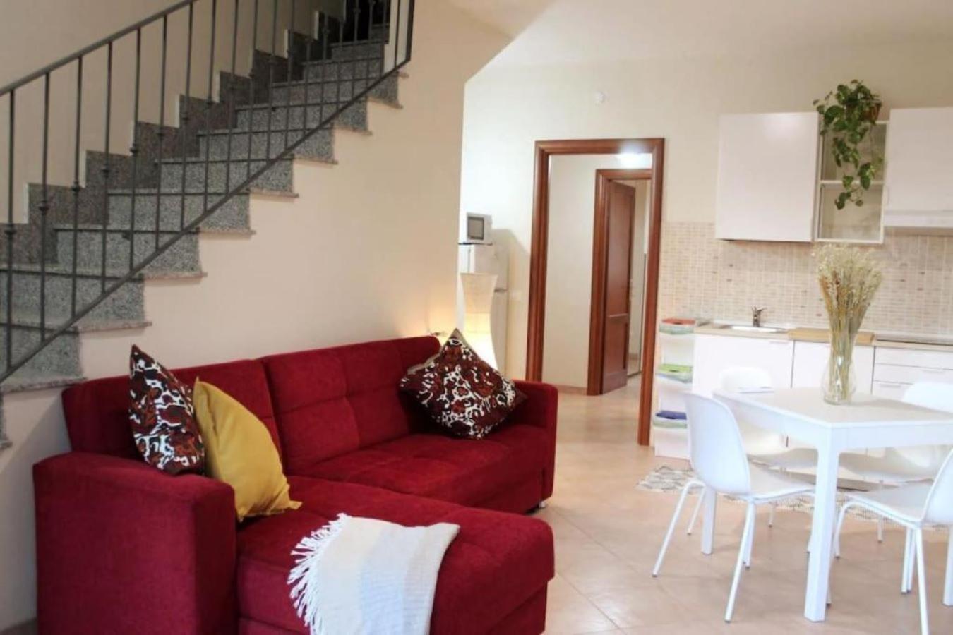 Ferienhaus Fronte Metro C, Parcheggio, Wi-fi, A/c Rom